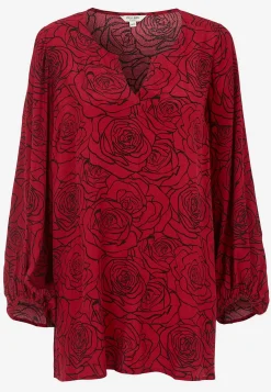 Blommönstrad blus i viskos
