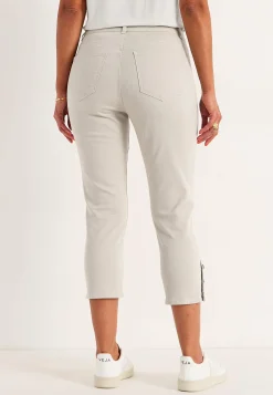 Caprijeans med femficksdesign