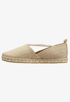 Espadrillo med remmar
