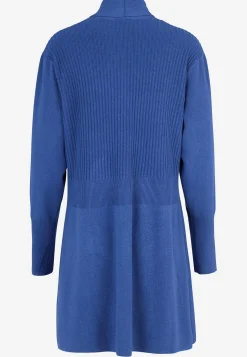 Finstickad cardigan