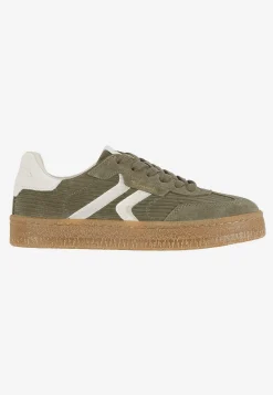 Mockasneakers med snörning