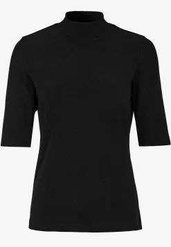 Ribbad topp med polokrage