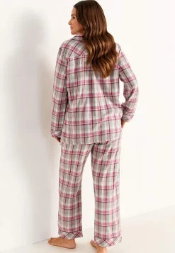 Rutig pyjamas i flanell