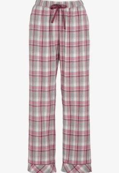 Rutig pyjamas i flanell