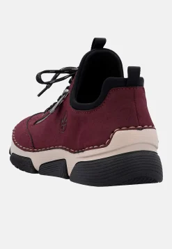 Slip-on sneaker