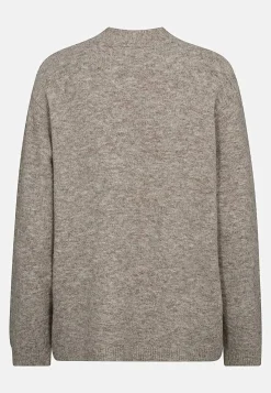 Stickad, supermjuk tröja