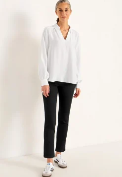 Supersköna ankeljeans i denim Elin