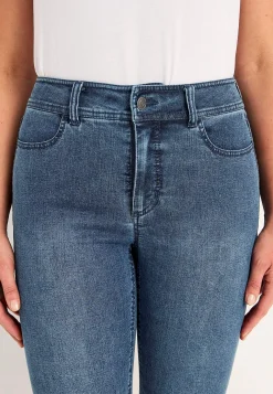 Superstretchiga caprijeans Sara
