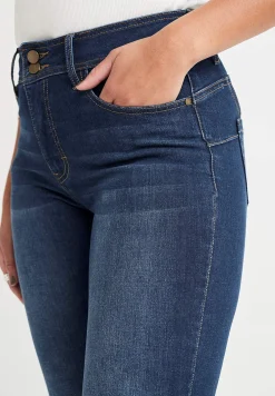 Superstretchiga shapingjeans med bootcut