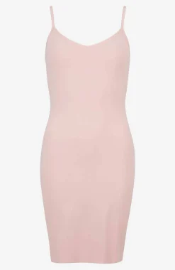 Underklänning med shaping-effekt