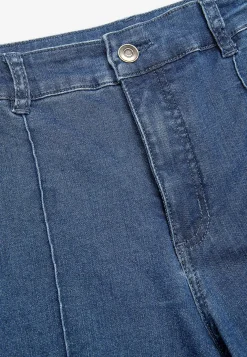 Vida jeans med sydda pressveck Mia